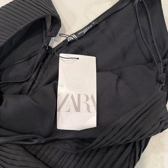 Zara NWT Pleated Draped Plunge Bodysuit Womens XS Spaghetti Straps Back Buttons - Picture 7 of 10
